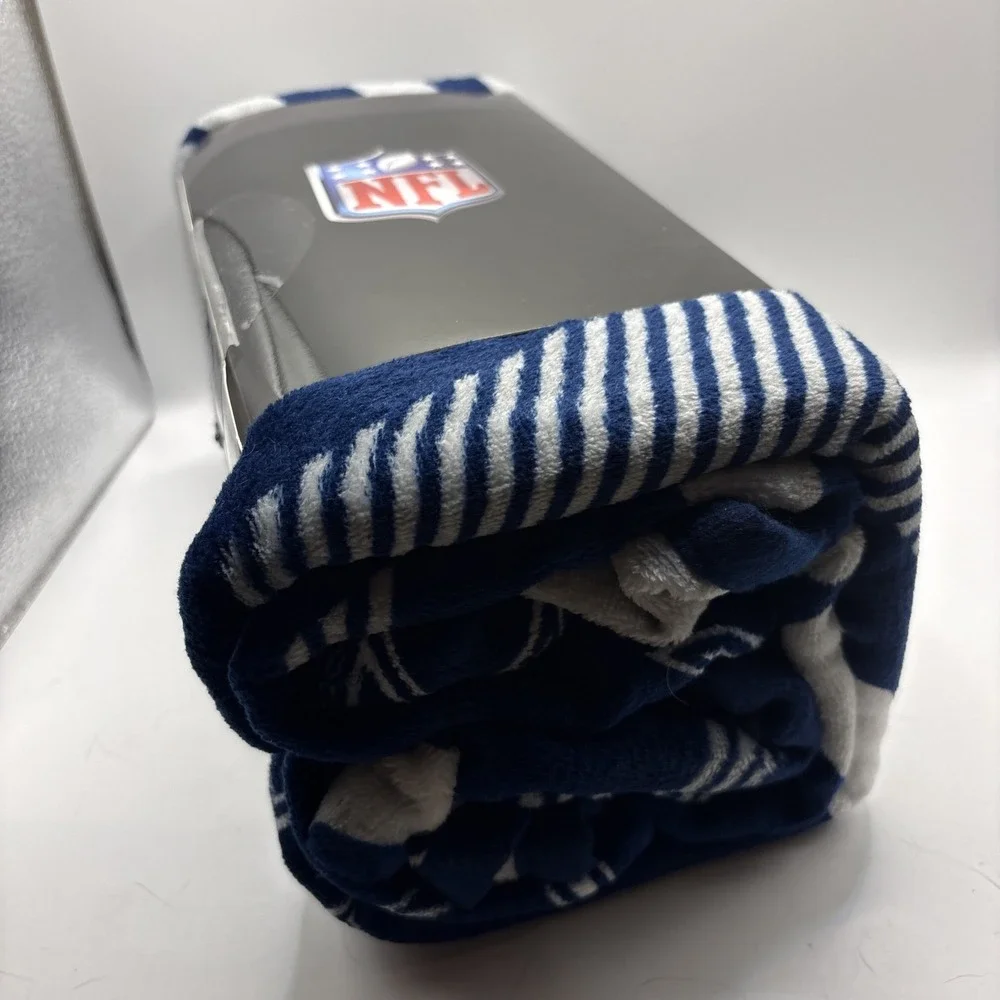Dallas Cowboys NFL Oversized Super Plush Soft Fleece Blanket‎ 50